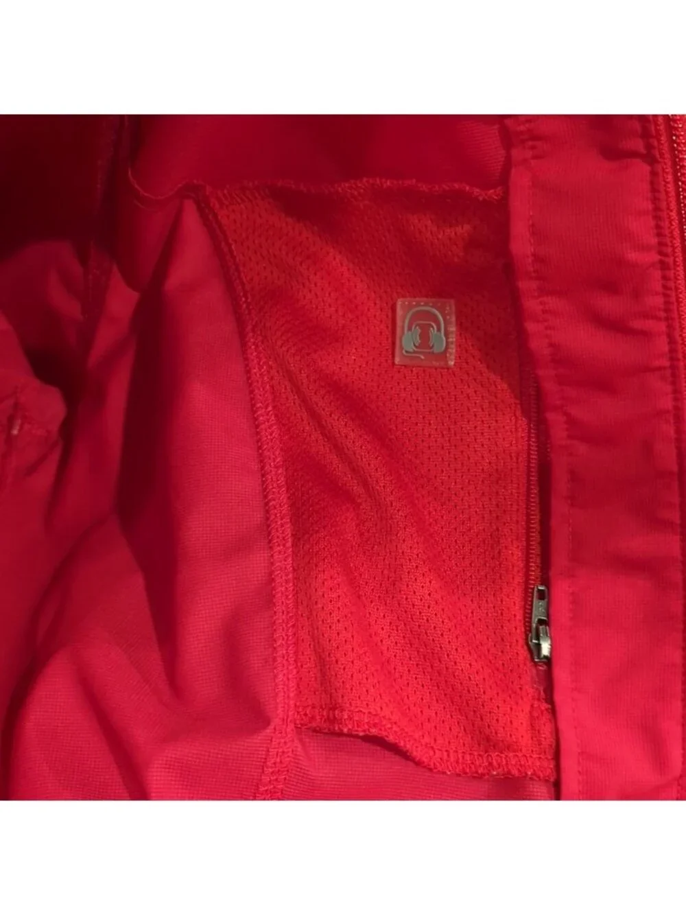 Avia red hooded running reflective waterproof windbreaker jacket like new